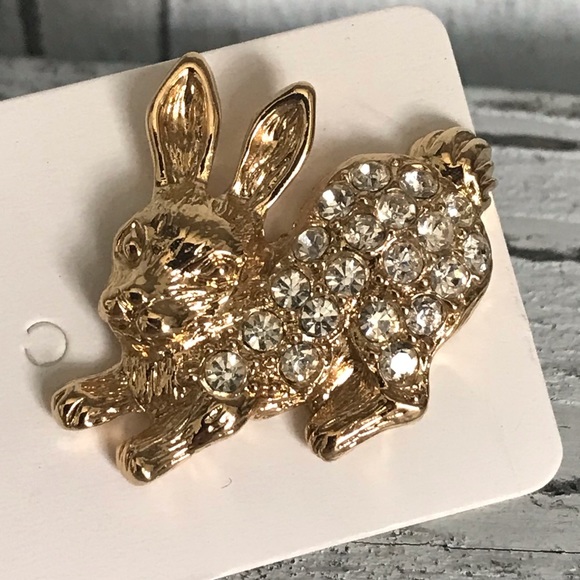Jewelry - ✨Sold✨Rhinestone Rabbit Bunny Pin Brooch Gold Coloured New
